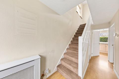 undefined, Linden Close, Woolston, WA1