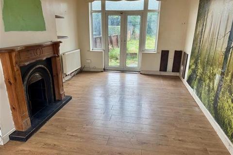 3 bedroom semi-detached house for sale, Kenyon Lane, Manchester
