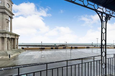undefined, Central Parade, Herne Bay