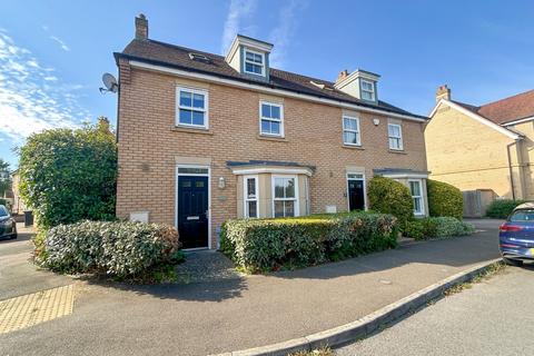Devon Drive, Biggleswade, SG18