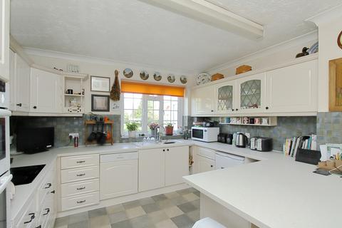 4 bedroom detached house for sale, Weyhill Road, Andover, SP10