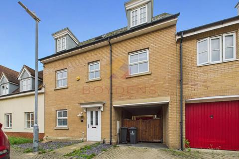 3 bedroom townhouse for sale, James Parnell Drive, Colchester CO2
