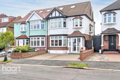 4 bedroom semi-detached house for sale, Erroll Road, Romford, RM1 3DJ