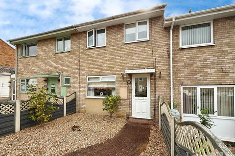 3 bedroom terraced house for sale - Clare Close, Lincoln LN5