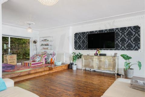 undefined, Watford Way, London NW7