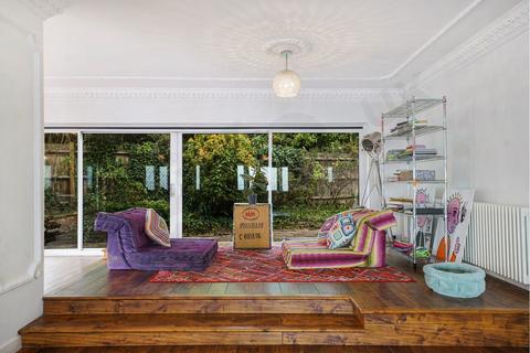 undefined, Watford Way, London NW7