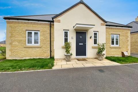 3 bedroom detached bungalow to rent, Holloway Lane, Witney OX29