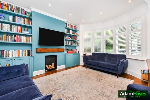 undefined, Woodberry Grove, London N12