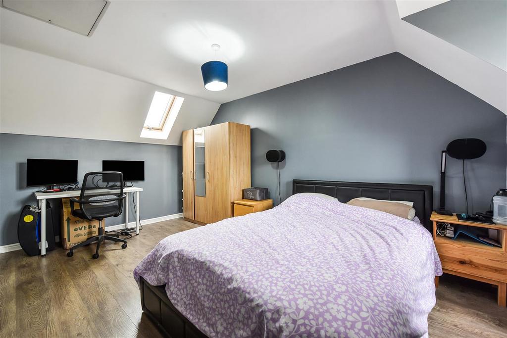 Sketch Ph2 6214978.jpg