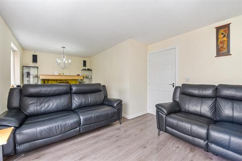 undefined, Saddle Way, Andover