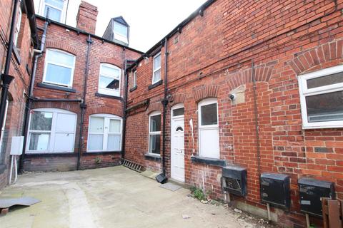 Kirkstall Lane, Leeds