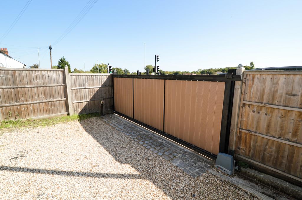 Electric Gate
