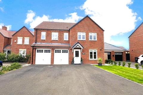 5 bedroom detached house for sale, Honeysuckle Close, Wynyard