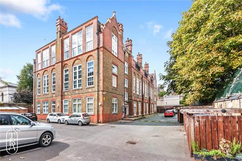 3 bedroom apartment for sale, School Mews, London, E1