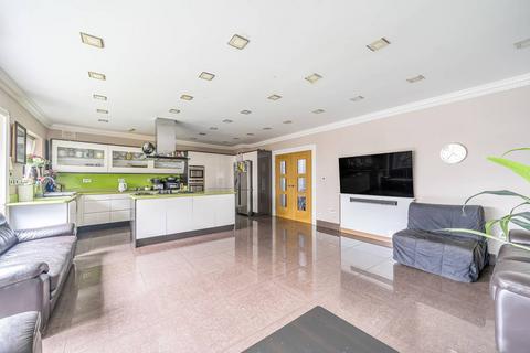 5 bedroom semi-detached house for sale, Park Avenue North, Willesden Green, London, NW10