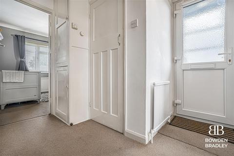 undefined, Fullwell Avenue, Clayhall