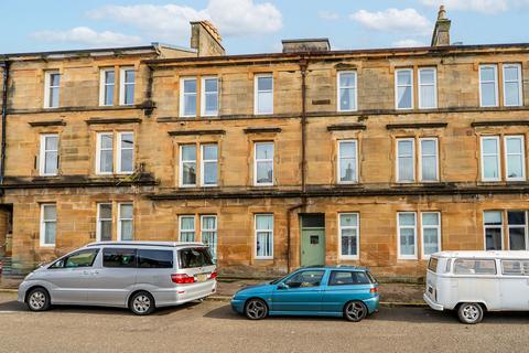 undefined, 1/1, 26 John Street, Helensburgh, G84 8BA