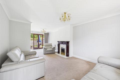undefined, Brighton Road, Coulsdon CR5