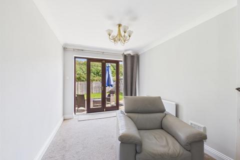 undefined, Brighton Road, Coulsdon CR5