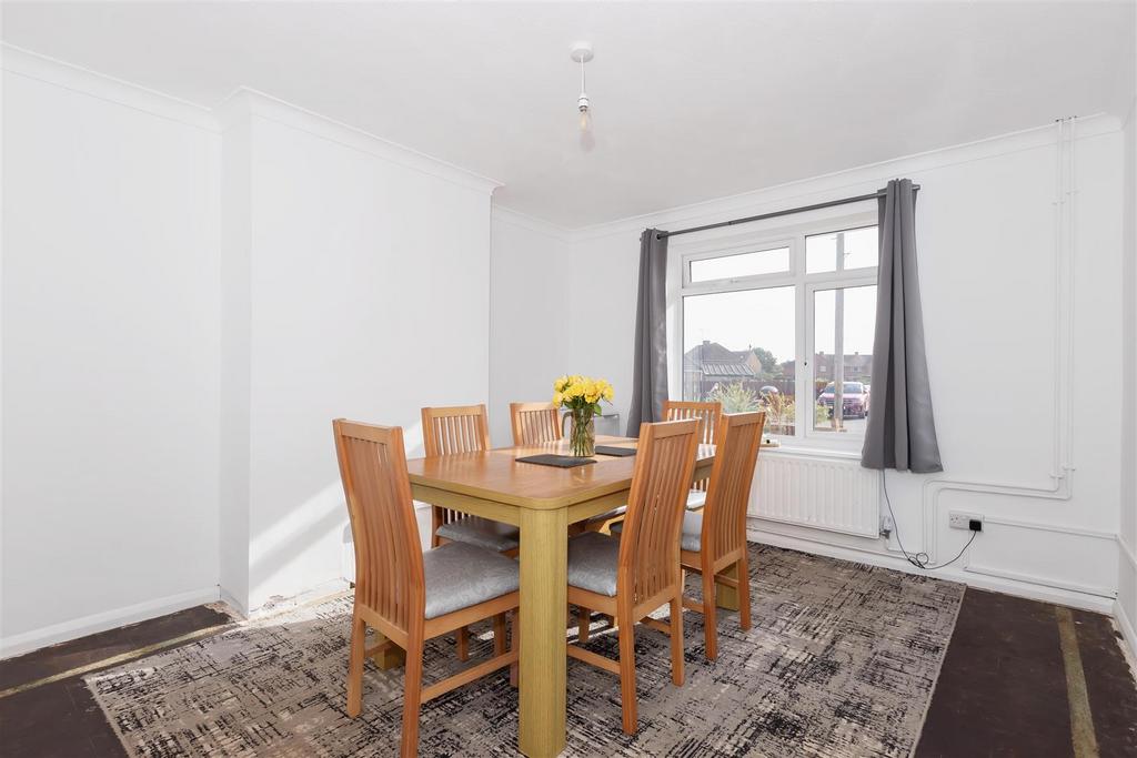 West Onslow Close 9.jpg