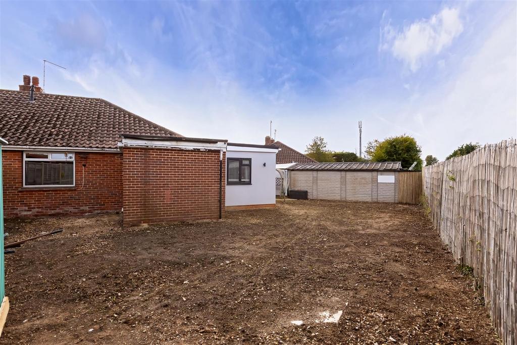 West Onslow Close 12.jpg