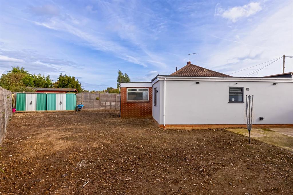 West Onslow Close 11.jpg
