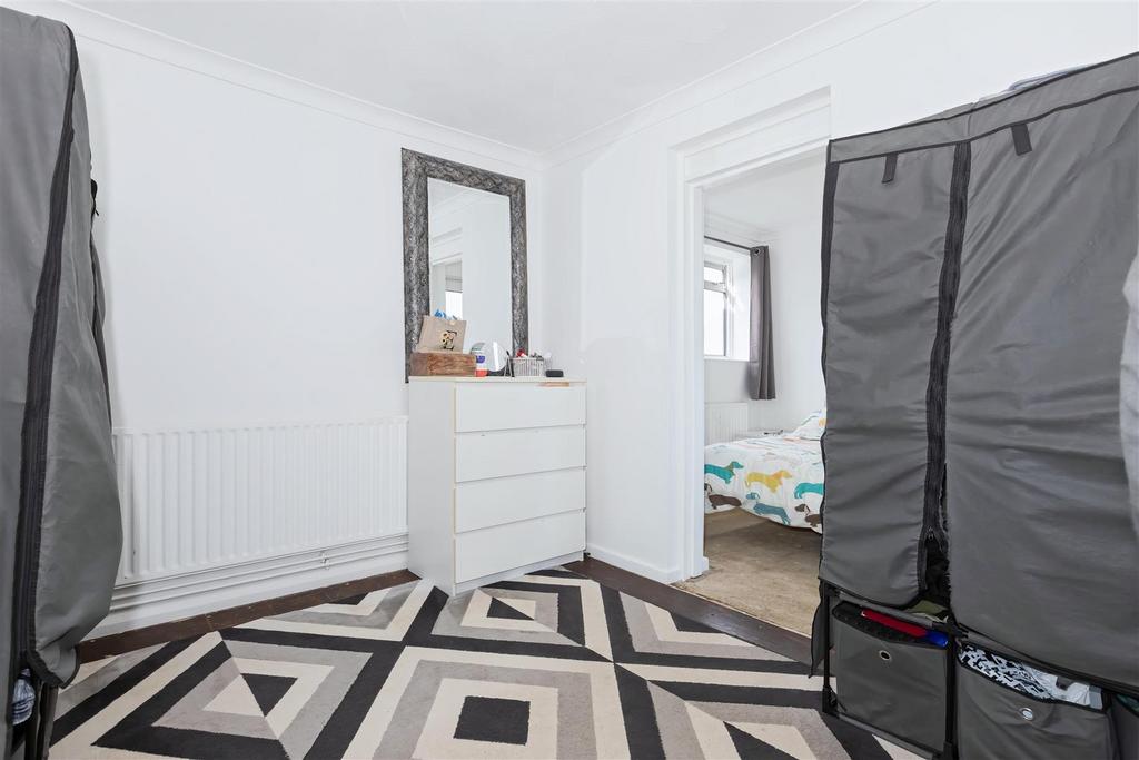 West Onslow Close 5.jpg