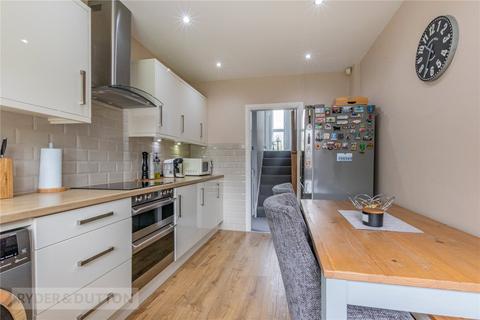50 Bracken Close, Springhead, Oldham, OL4 4PB
