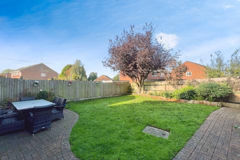 4 bedroom detached house for sale, Highfield Road, Willesborough