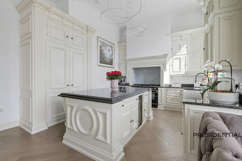 2 bedroom apartment for sale, Woodford Green IG8