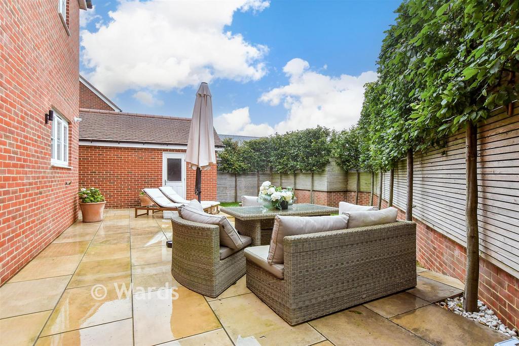 Patio / Decking