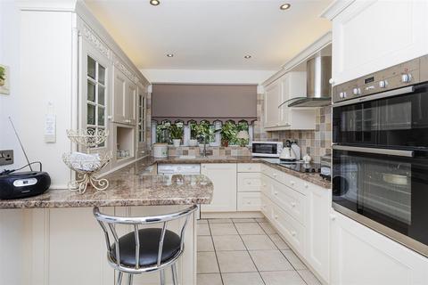 undefined, Gatesgarth Crescent, Huddersfield HD3