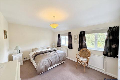 13 Mayfield Road, Sutton, SM2 5DU