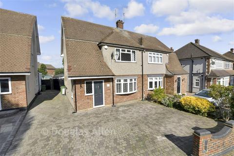 4 bedroom semi-detached house for sale, Avon Road, Upminster, Essex