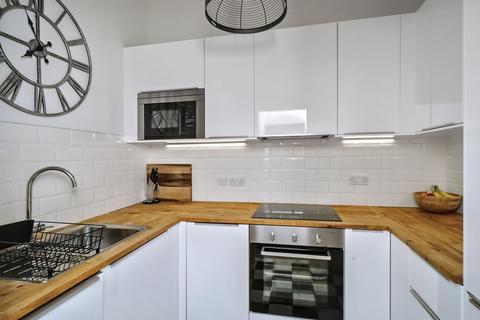 2 bedroom flat for sale, 160/4 Easter Road, Leith, Edinburgh, EH7 5RL