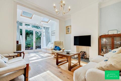 5 bedroom house for sale, Holdenhurst Avenue, London, N12
