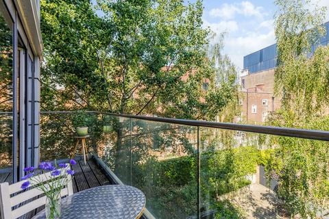 1 bedroom apartment for sale, Brookmill Road, London, SE8