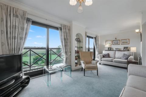 4 bedroom detached house for sale, River Way, Shipston-On-Stour CV36