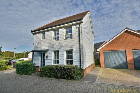 3 bedroom detached house for sale, Well Wish Drive, Bexhill-on-Sea, TN40