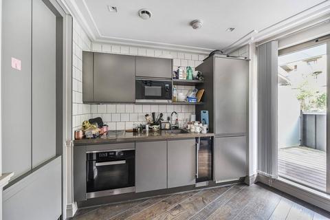 undefined, Queens Wharf, Hammersmith, London, W6