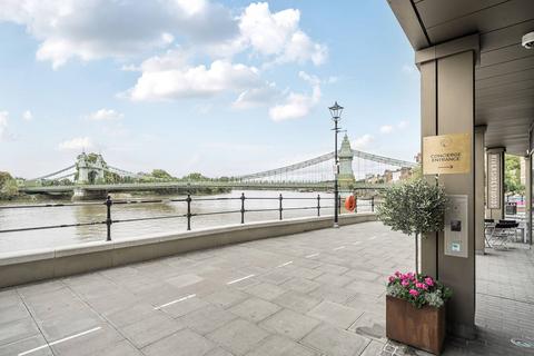 undefined, Queens Wharf, Hammersmith, London, W6