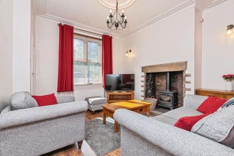 2 bedroom end of terrace house for sale, Ladywell Lane, Liversedge WF15