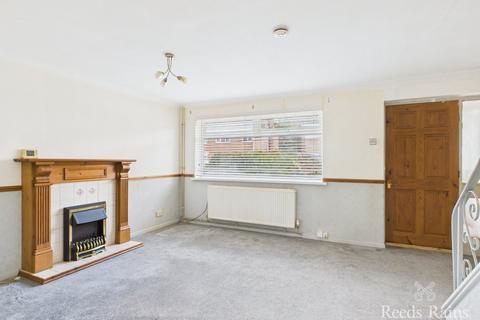 3 bedroom semi-detached house for sale, St. James Close, Hull HU7