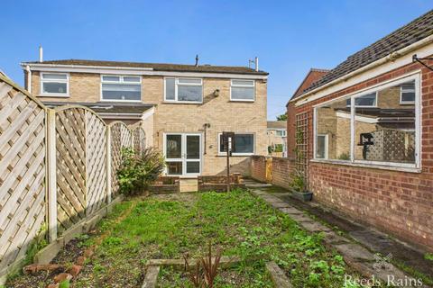 undefined, St. James Close, Hull HU7