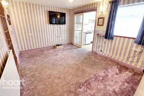 3 bedroom end of terrace house for sale, Hurstleigh Gardens, Clayhall