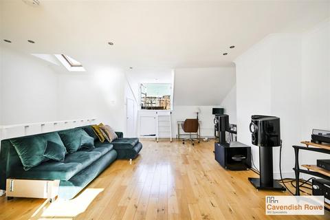 2 bedroom apartment for sale, Gloucester Terrace, London
