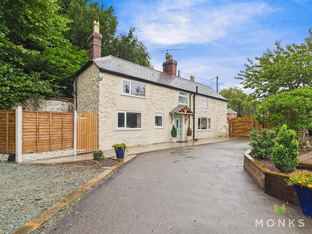 CAM01520 G0-PR0274-STILL039.jpg