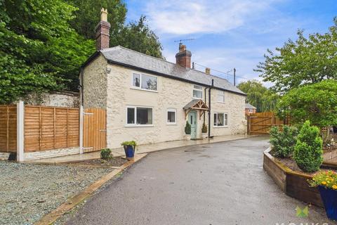 3 bedroom detached house for sale, Maesbury Marsh, Oswestry