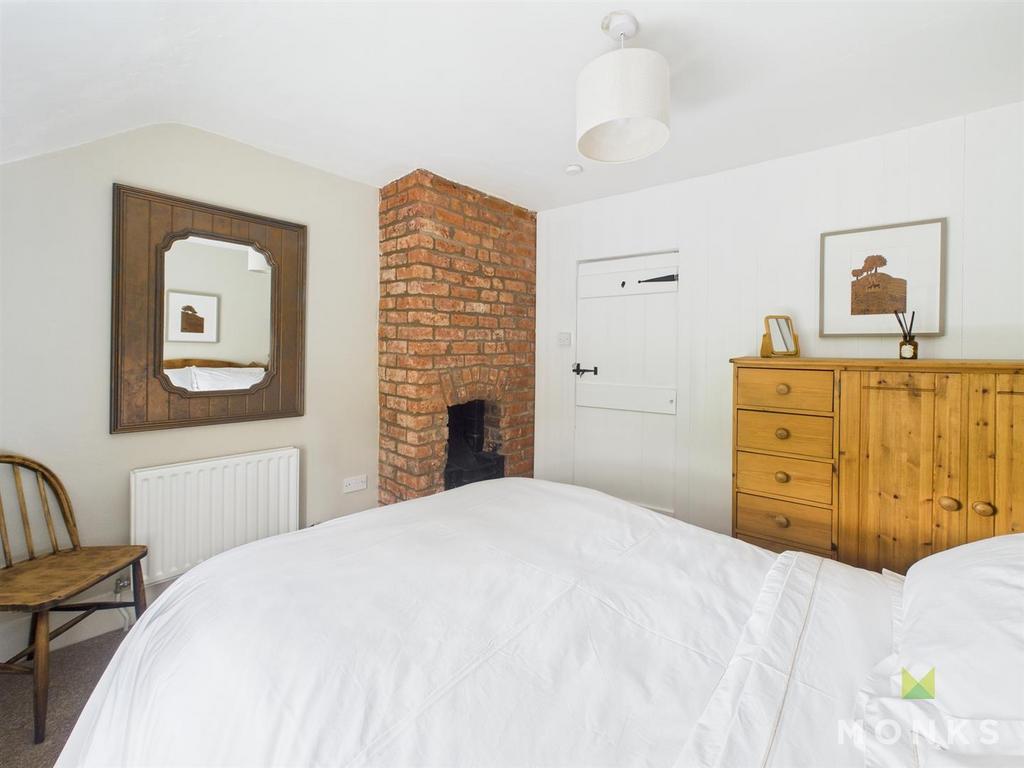 CAM01520 G0-PR0274-STILL020.jpg