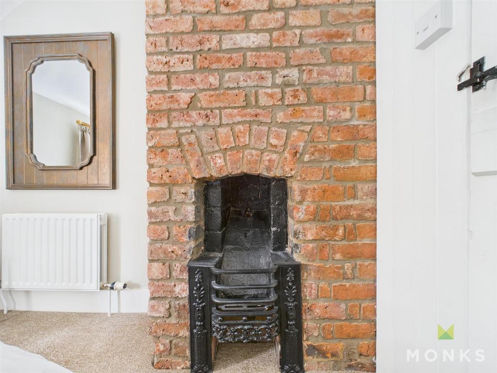 CAM01520 G0-PR0274-STILL021.jpg